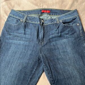 VBlue jeans straight leg size 19/20.